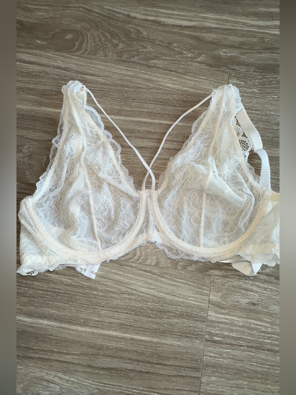 Lace Underwire Bralette - White